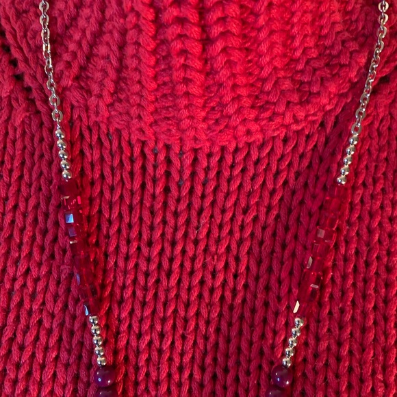Next Era Red ❤️ knit 🧶 top - Picture 4 of 8
